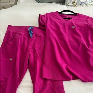 FIGS Catarina Scrub top raspberry